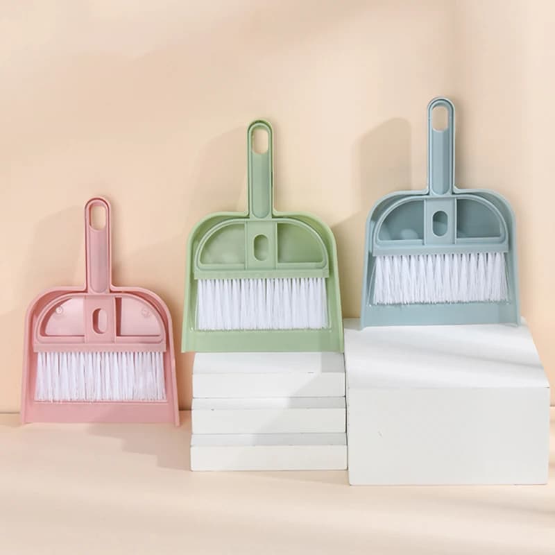 مجموعة مكنسة صغيرة للتنظيف، أدوات تنظيف للهامستر، مجموعة مكنسة ومجرفة لتنظيف قفص الحيوانات الأليفة ومرحاض خنزير غينيا وقصرية الأرانب - 3