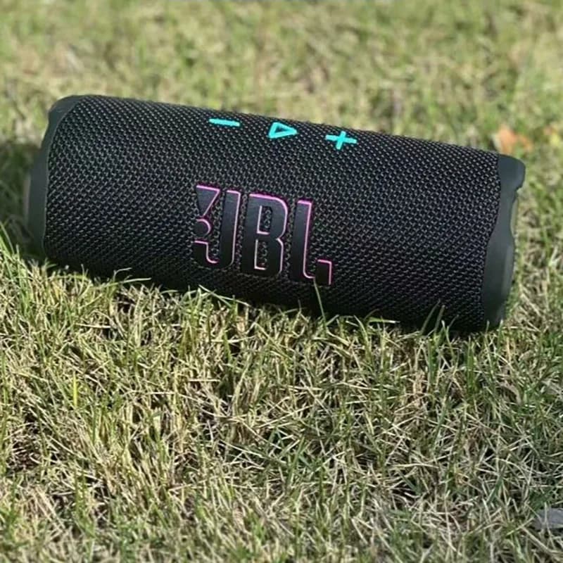 سماعات JBL Flip 7 المحمولة اللاسلكية بتقنية البلوتوث الذكية بعمر بطارية طويل جدًا مناسبة للحفلات والمهرجانات الموسيقية - 2