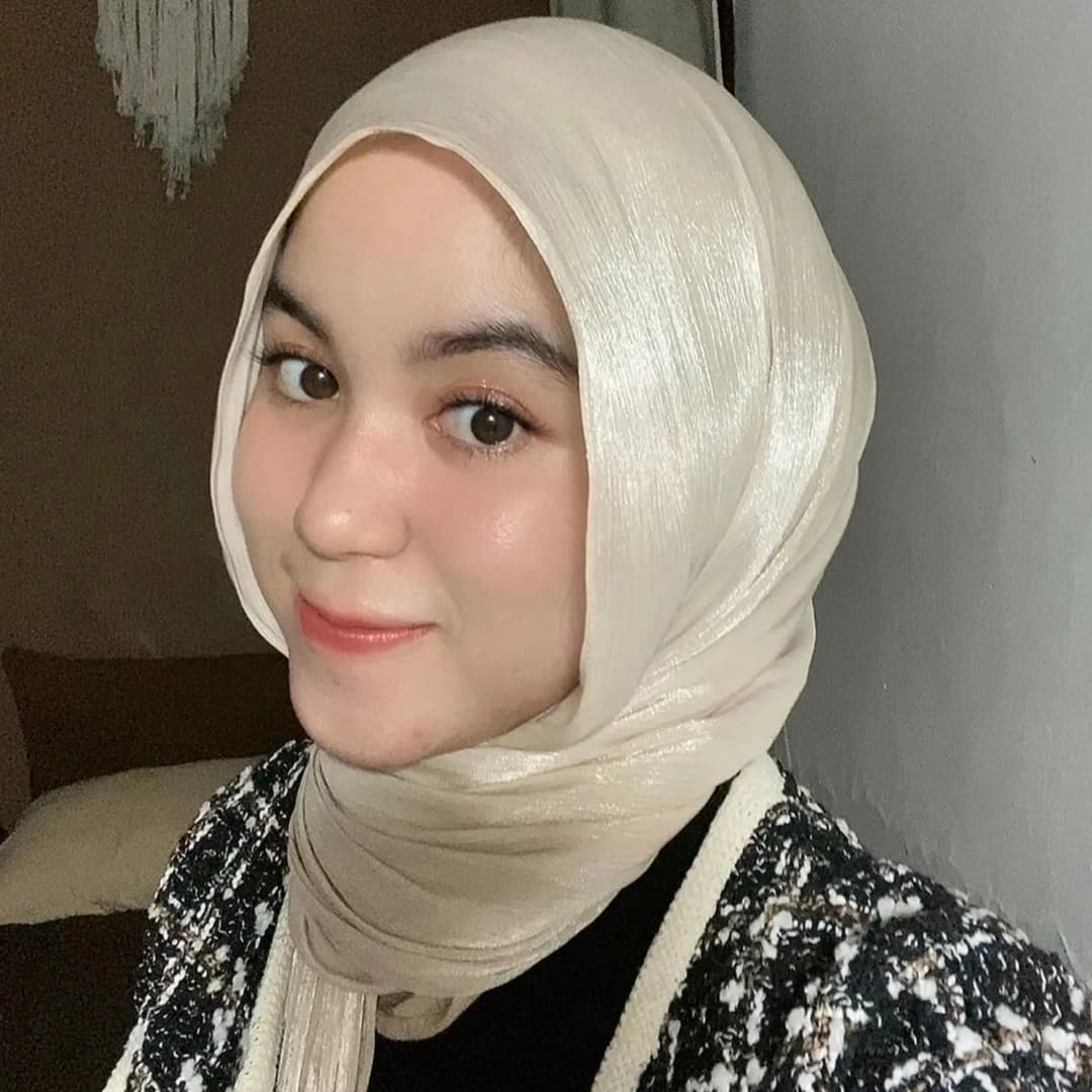 أحدث شال ماليزيا المرأة مطوي بريق شال عادي مسلم مطوي لامع الشيفون الحجاب شال