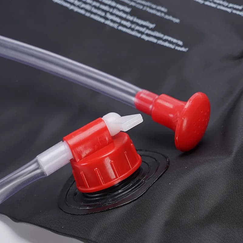 حقيبة استحمام تخييم محمولة 20 لتر مع خرطوم قابل للإزالة رأس دش قابل للتبديل تشغيل/إيقاف معدات تخييم بالسيارة حقيبة تخزين مياه للنزهات - 6