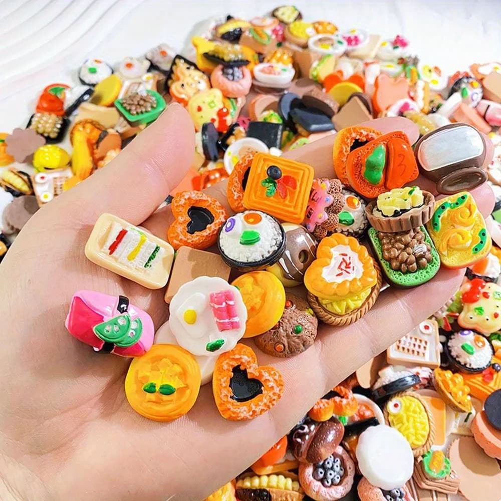 25/50/80Pcs Mini Food Toys Pretend Play Miniature Food for Dollhouse Kitchen Game Party Accessories Mini Play Resin Food Toys - 3