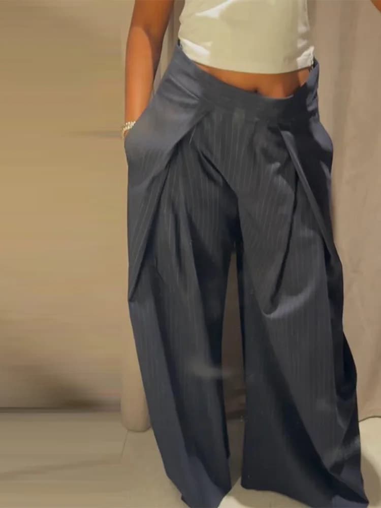 بنطلونات واسعة مخططة للنساء بخصر عالي وتصميم مستقيم لربيع 2026 - 5