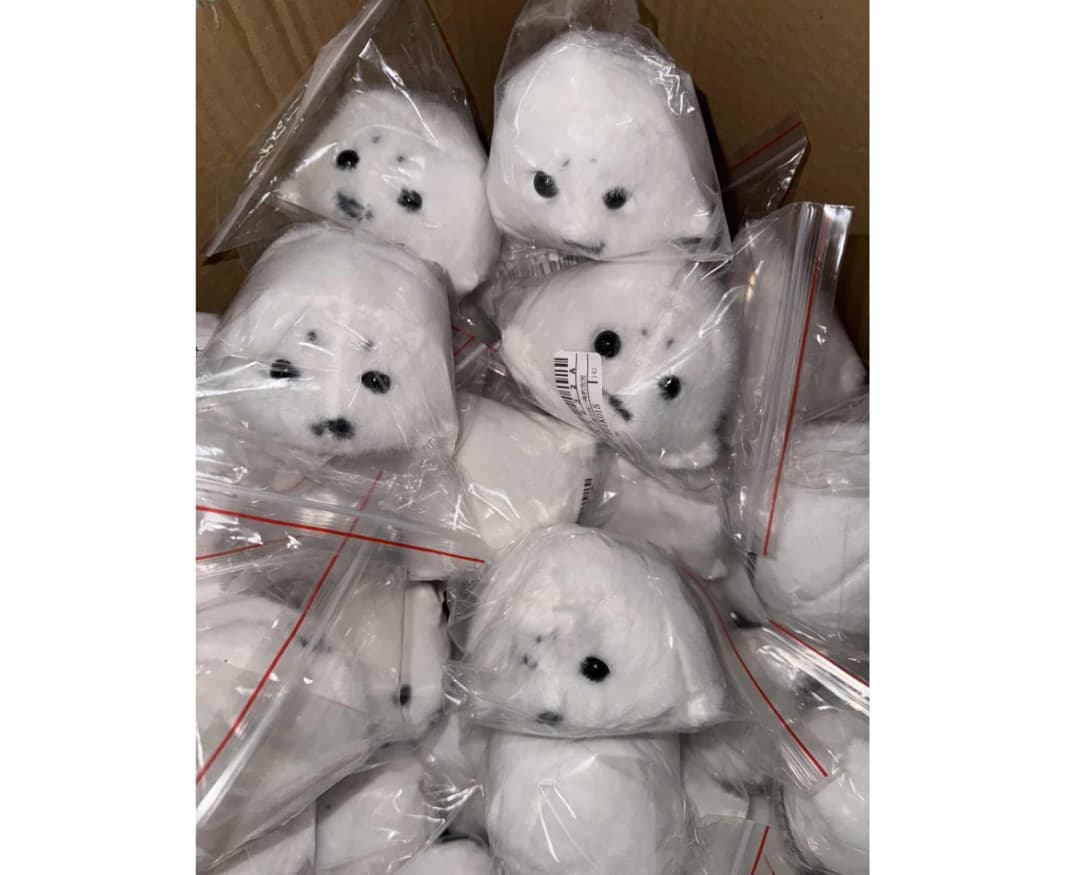 Soft Grey Seal Plush Keychain White Seal Plushies Animal Pendant Fashion Stuffed Doll Keyring Car Key Accessories Car Ornaments - 4