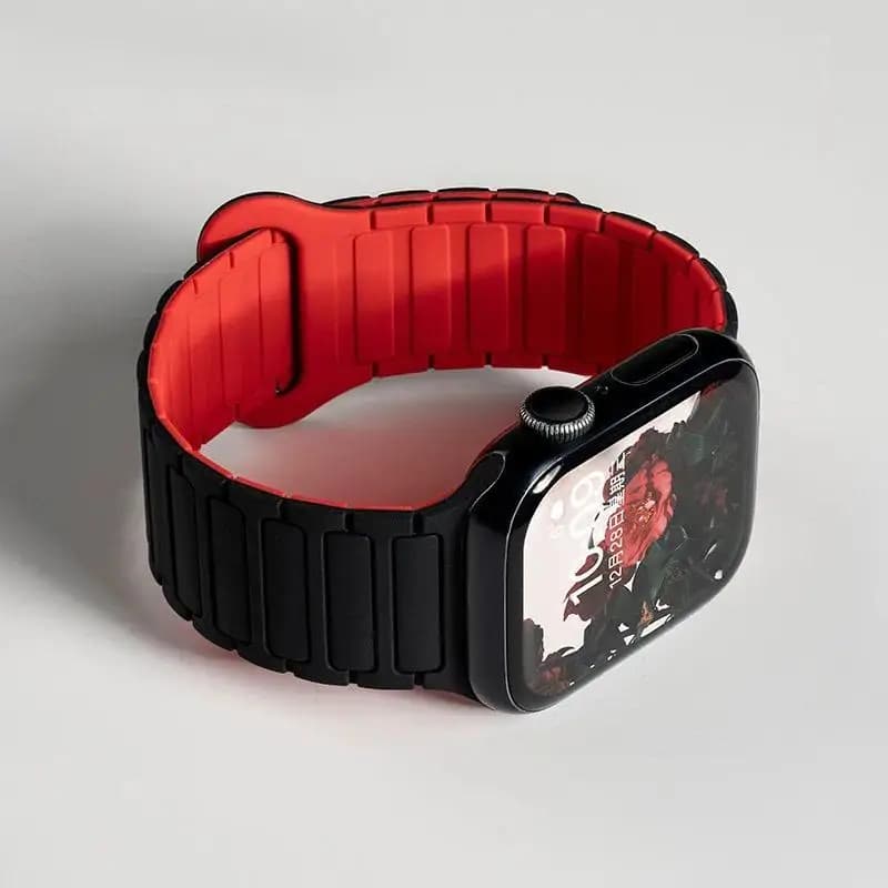Silicone Strap Magnetic Band for Apple Watch 46mm 42mm 49mm 45mm 41mm 44mm 40mm for iWatch Ultra 3 Series 11 10 9 8 7 6 SE 3 5 4