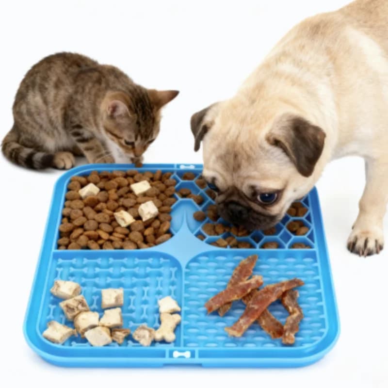 Pet Lick Silicone Mat Slow Feeder Dog Food Plate Bathing Distraction Sucker Training Feeder for Dogs Kitchen Supplies - 2