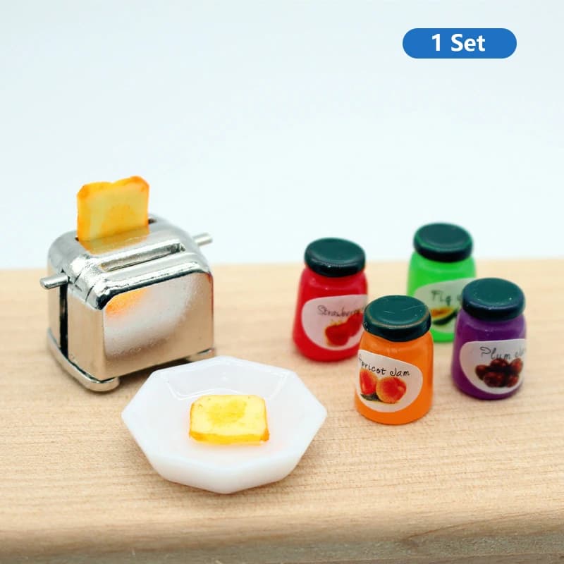 1PC Dollhouse 1/12 Scale Mini Bread Machine With Toast Miniature Dollhouse Kitchen Access Toaster Cute  Home Decoration - 5