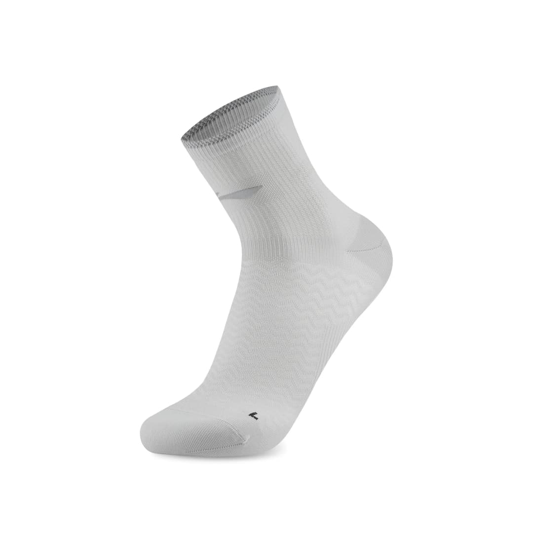 Li-Ning Unisex Running Socks 77.6%Nylon 19.8%Spandex 2.6%Polyester 22-28cm Reflective Breathable LiNing Durable Socks AWSW091 - 5