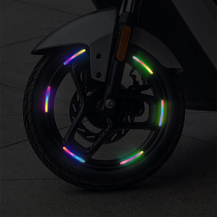 ملصقات تحذير سلامة عاكسة بسبعة ألوان ليزرية لمحاور عجلات الدراجات النارية والسيارات، 20 قطعة ملحقات تزيين السيارة - 3