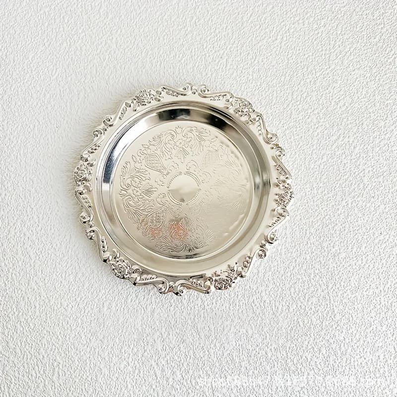 1pc retro light luxury style metal jewelry tray with carved design, suitable for jewelry storage and organization - 6