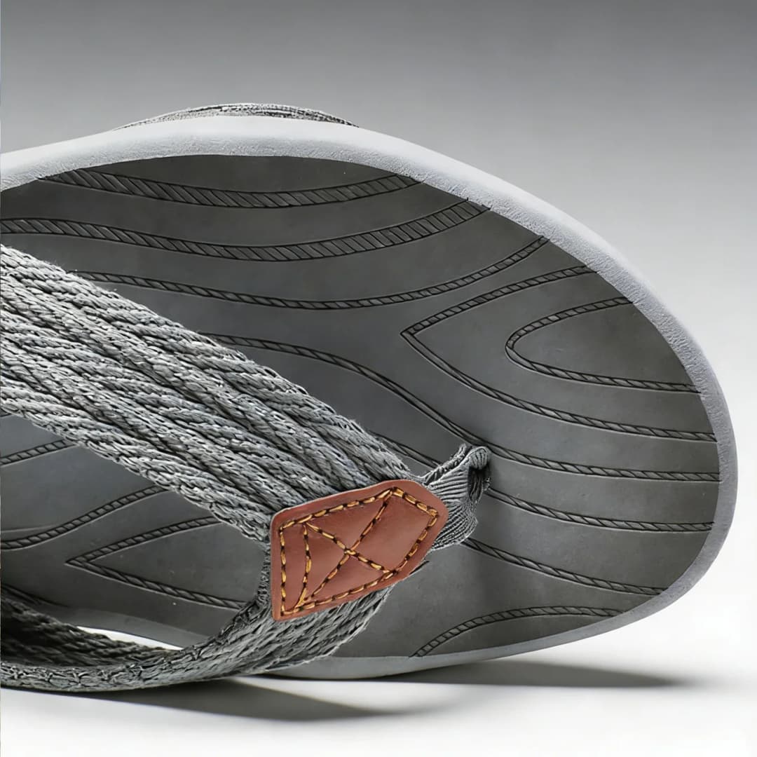 شباشب رجالية سريعة الجفاف أساسية لصيف مريح نعال EVA مقاومة للانزلاق للشاطئ والاستحمام والداخل والخارج - 4