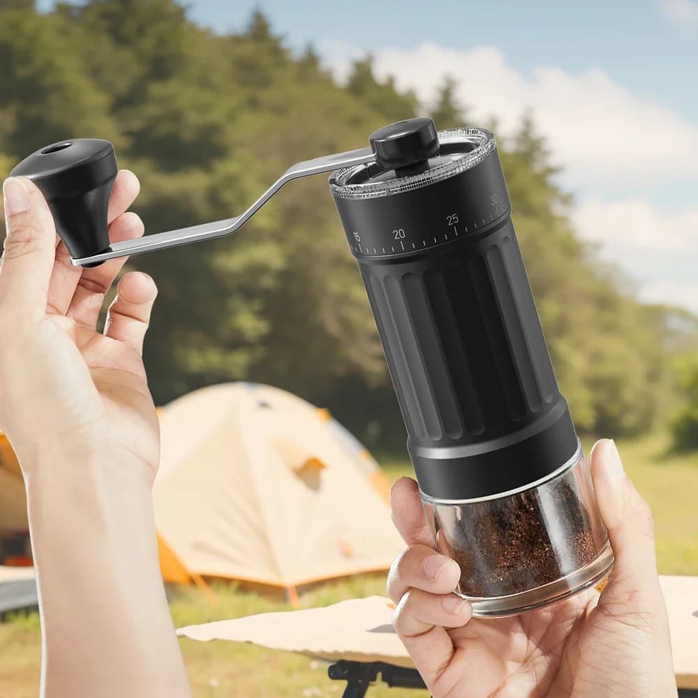 مطحنة قهوة يدوية صغيرة، 40 إعدادًا قابلًا للتعديل، مطحنة يدوية محمولة بسعة 30 جرام، حجر طحن مخروطي للإسبريسو والصب فوق - 2