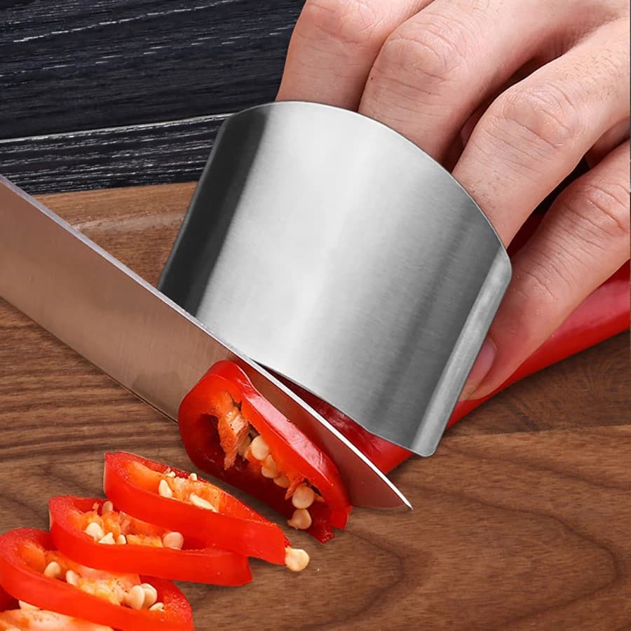 Stainless steel finger protector Cutting meat and vegetables finger safety fingerboard multi-functional kitchen tool accessories - 2