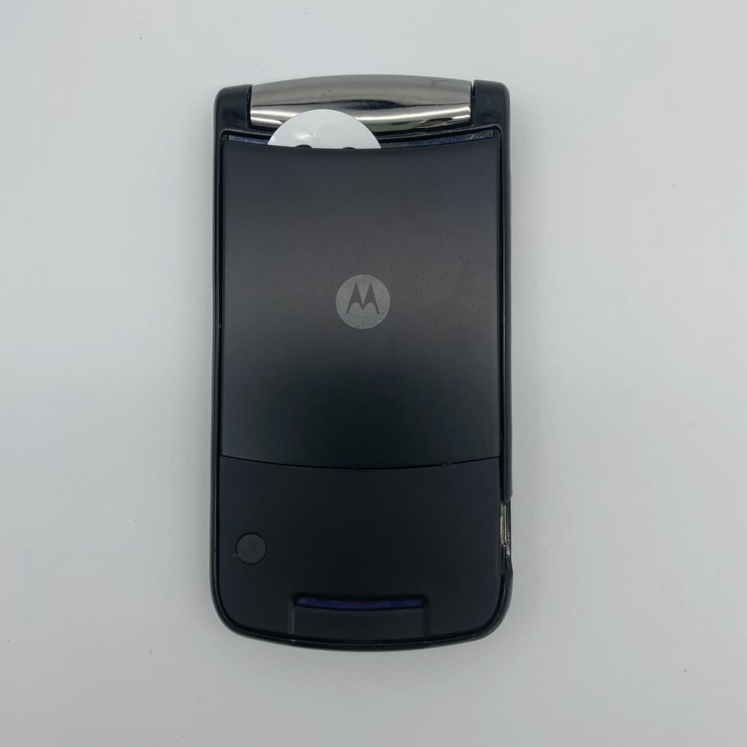 Original Unlocked Motorola RAZR2 V8 2MP 2G Bluetooth Mobile Phone 2.2 inches Russian Arabic  Keyboard - 3