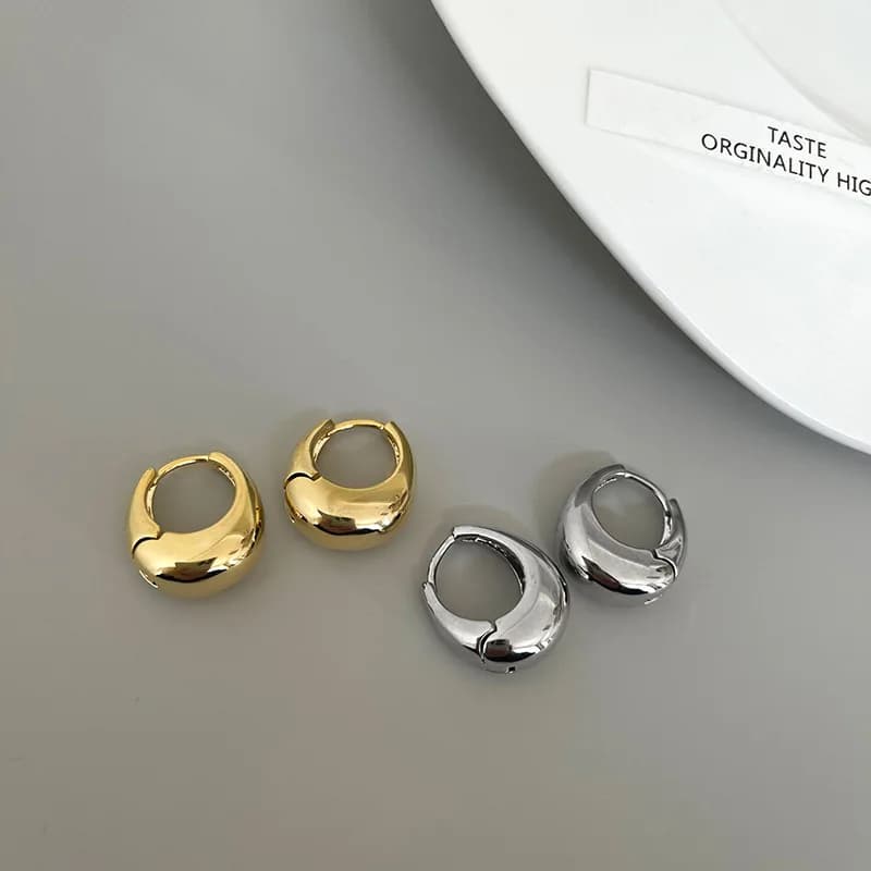 Stainless Steel Smooth Metal Chunky Hoop Earrings For Women Girls Fashion Round Circle Hoops Statement Earrings Punk Jewelry - 2