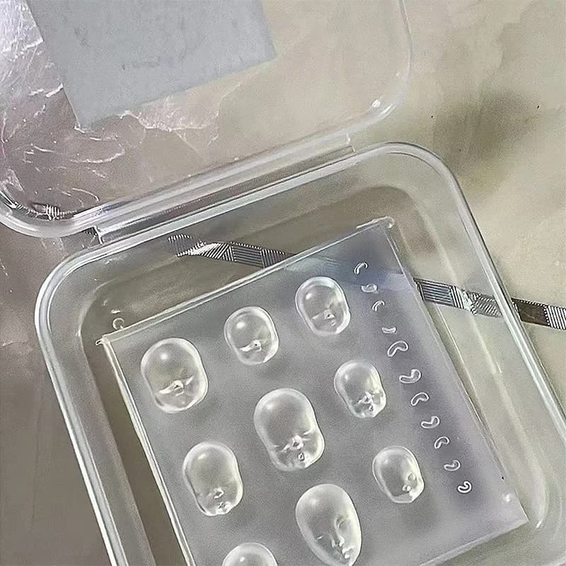 Cartoon Human Face Doll 3D Silicone Nail Mold Hand Engraving Mold Nail Art Decorations Silicone Fashion Manicure Mold Accessory - 3