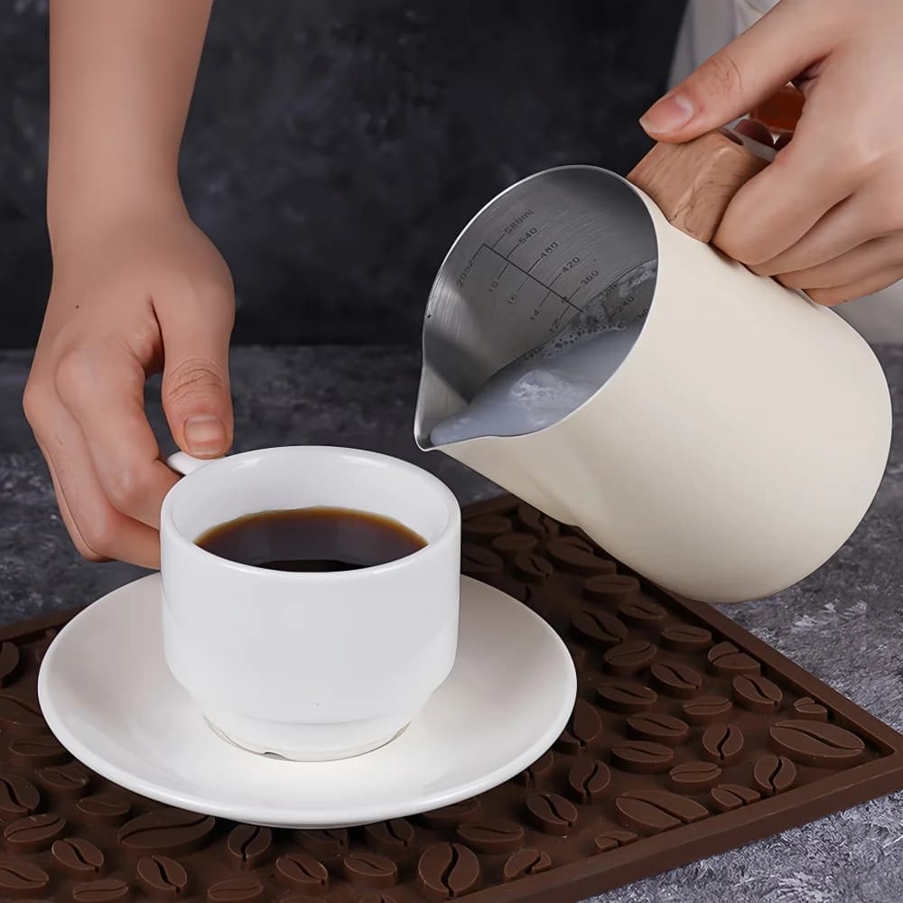 Coffee Milk Frothing Pitcher Jug Anti-scald Wood Grain Handle 304 Stainless Steel Precision Scale Professional Coffee Utensils - 5