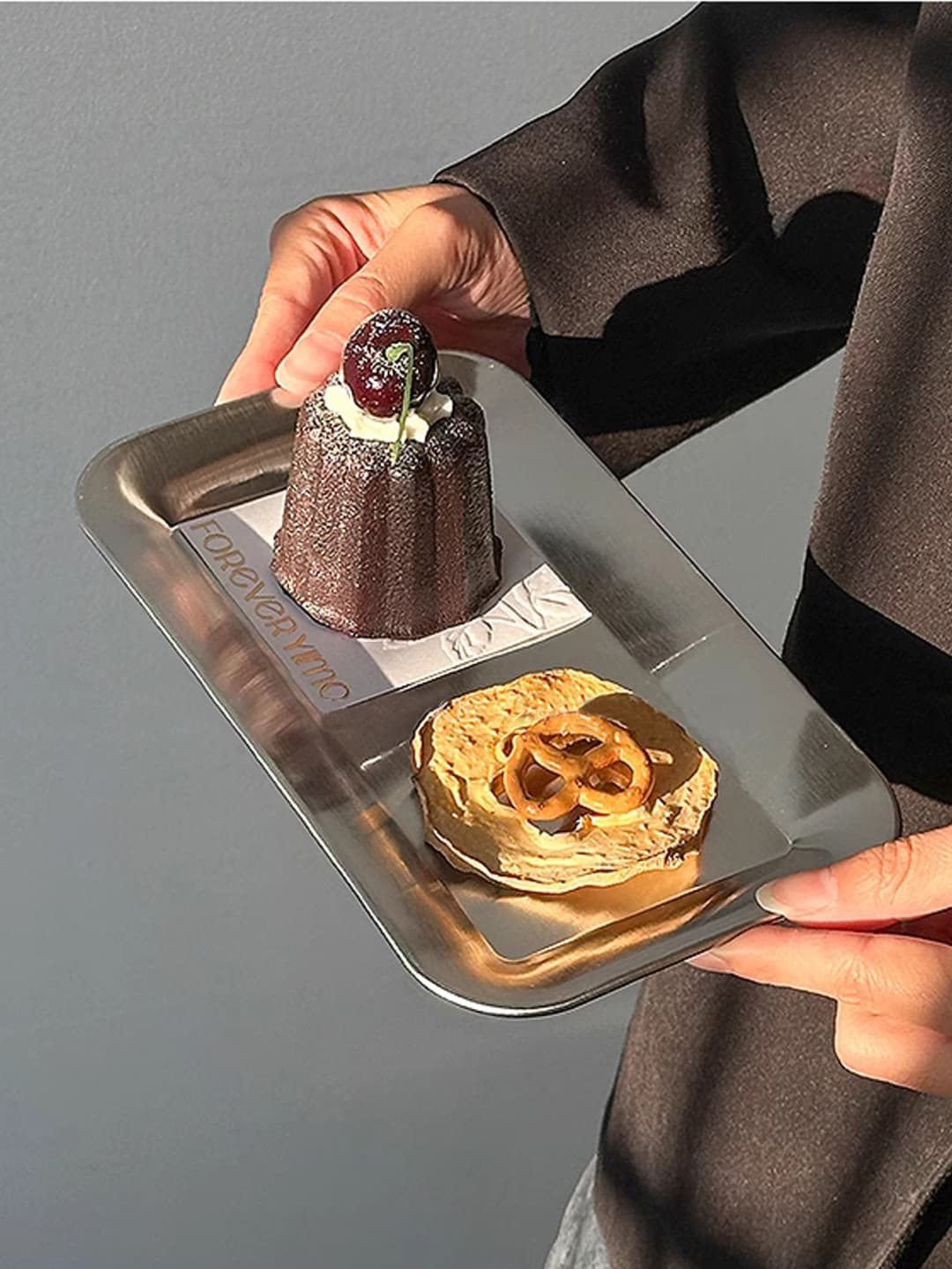 صينية تقديم فاخرة مربعة من الفولاذ المقاوم للصدأ، صينية قهوة وحلويات - أطباق تقديم أنيقة للمقهى والمطعم وصينية حمام - 4