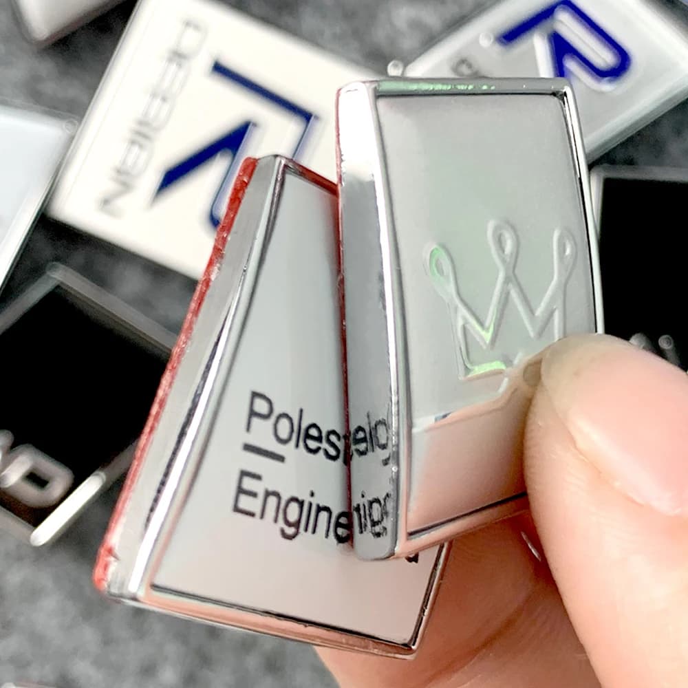 ملصق شعار AWD بعلم السويد وغزال الرنة لصندوق السيارة لسيارات فولفو Rdesign Polestar V50 S60 XC60 S40 XC40 XC90 V60 - 4