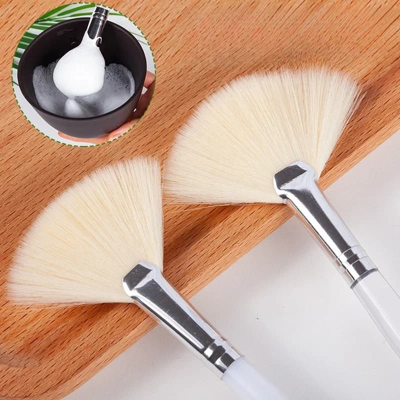 فرشاة تنظيف الوجه ناعمة فرشاة تدليك الوجه مروحة غسل فرشاة تنظيف المسام تقشير قناع الوجه فرشاة العناية بالبشرة المحمولة - 5