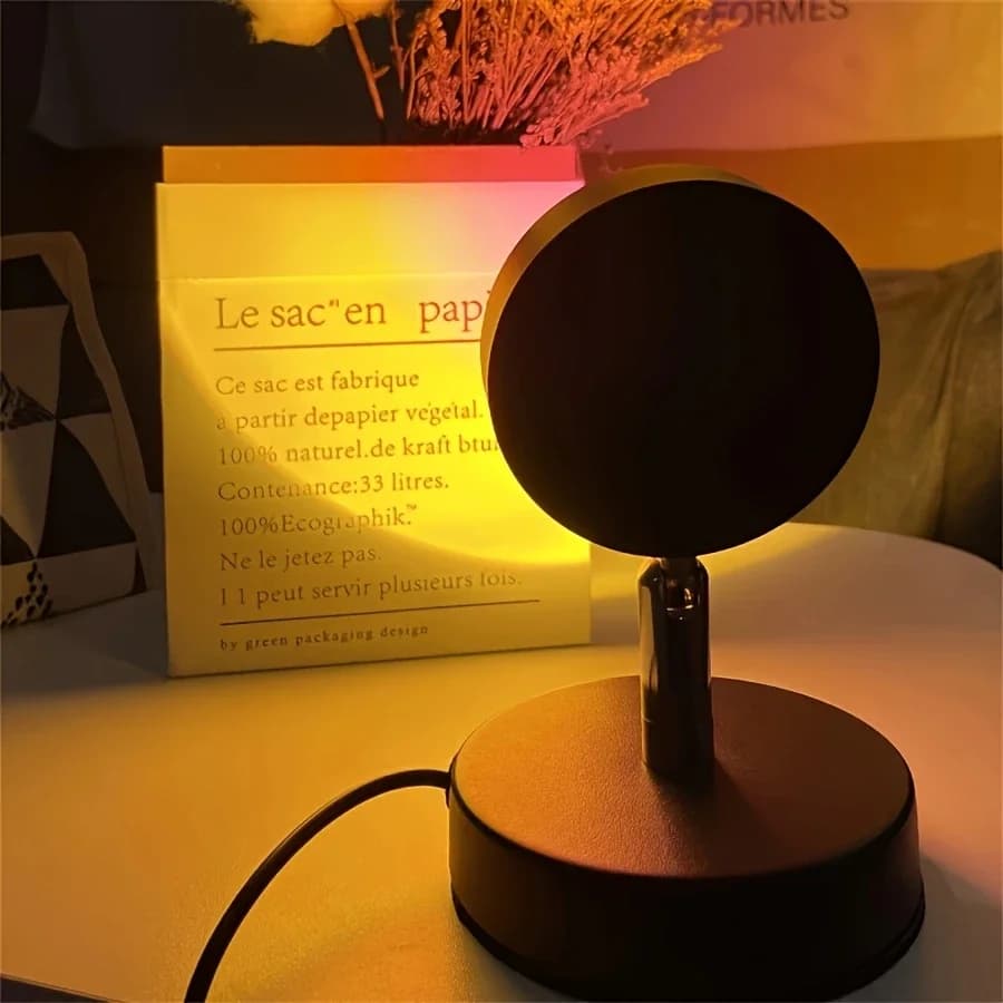 إضاءة إسقاط غروب الشمس USB - إضاءة قوس قزح للحائط والسقف، مع تصميم آرت ديكو دوار 180 درجة، وطلاء معدني، وقابل للتعديل - 2