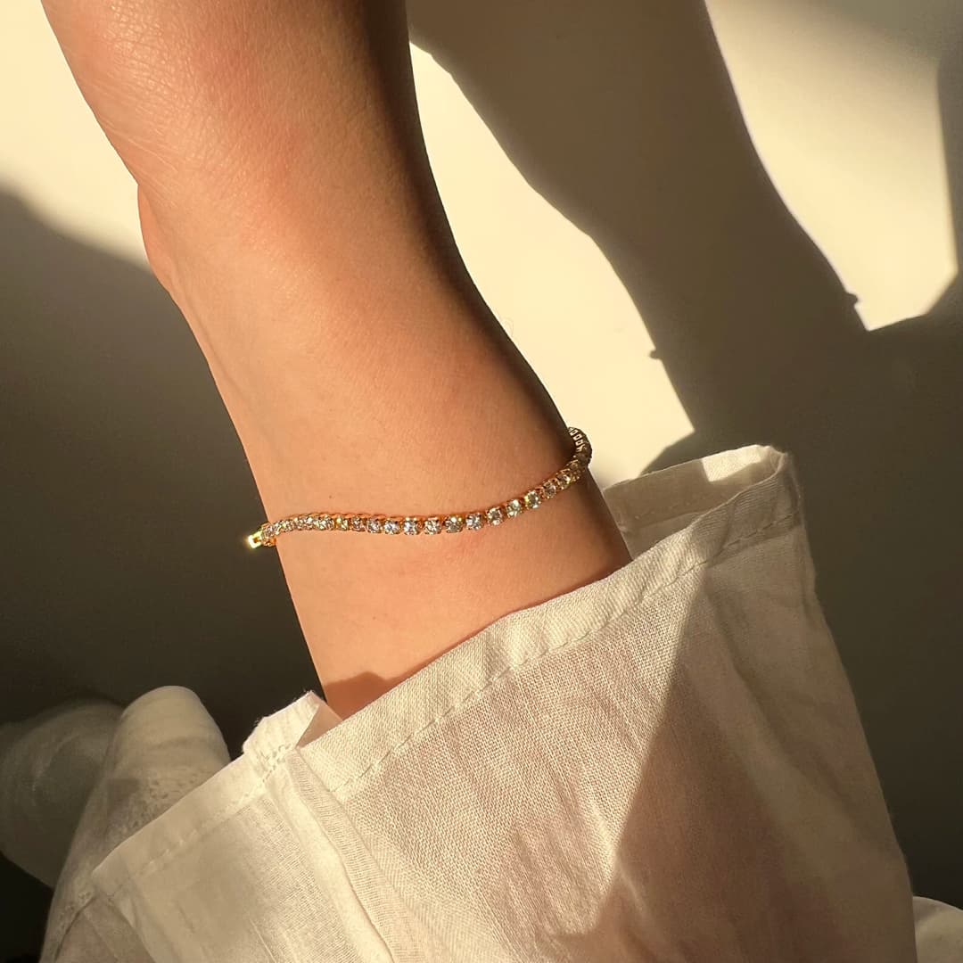 أساور فاخرة مرصعة بالكريستال ومطلية بالذهب عيار 18 قيراط، هدايا عيد ميلاد أنيقة للنساء - 2