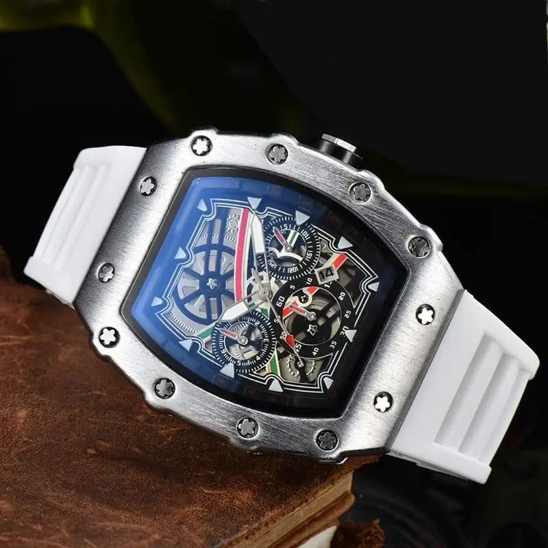 ساعات واناقة الرجال